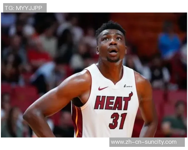 托马斯布莱恩特绝杀被帽愤怒推开摄像头引发热议